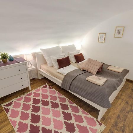Lovely Apartment At Basilica Budapest Extérieur photo